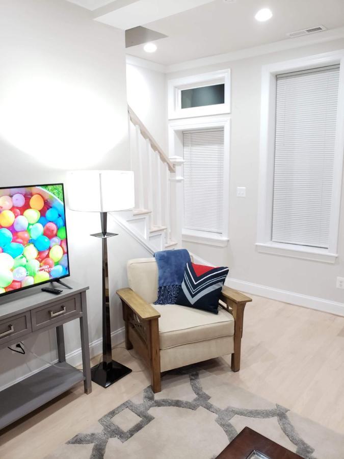 Spacious & Bright Home In Bloomingdale/ Truxton Dc Washington Exterior photo
